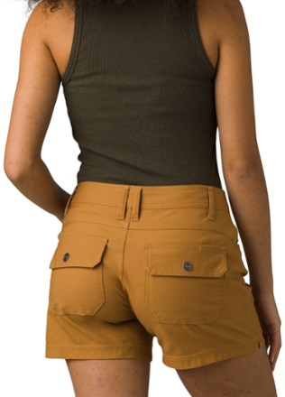 Halle Shorts II - Women's 7" Inseam