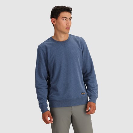 Essential Fleece Crew Sweatshirt - Men's