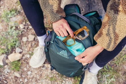 Swift 16 H2O Hydration Pack - Women's