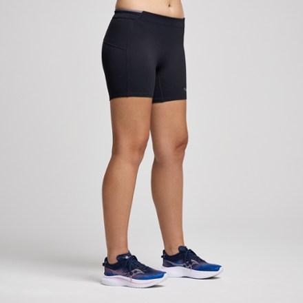 Kinvara 5" Hot Shorts - Women's