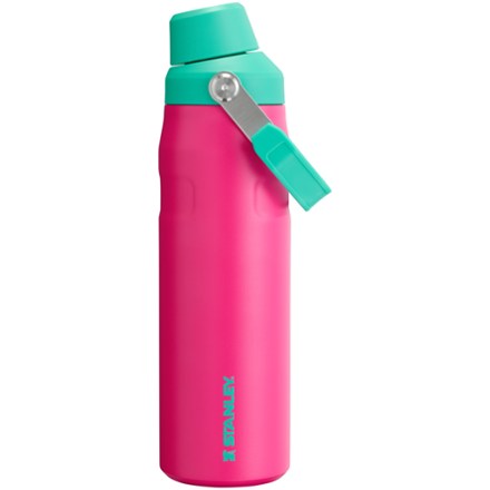 IceFlow AeroLight Vacuum Water Bottle with Fast Flow Lid - 24 fl. oz.