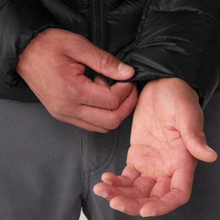 Broad Peak Hooded Down Jacket - Men's