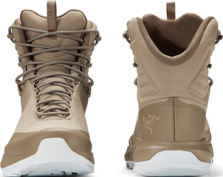 Aerios AR Mid GTX Hiking Boots - Women's