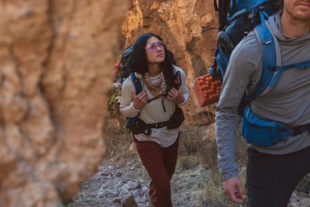 Traverse 60 Pack - Women's