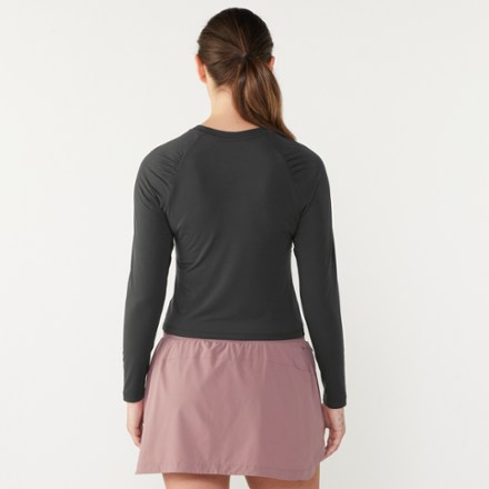 Elevate Lightweight Fitted Long-Sleeve Shirt - Women's