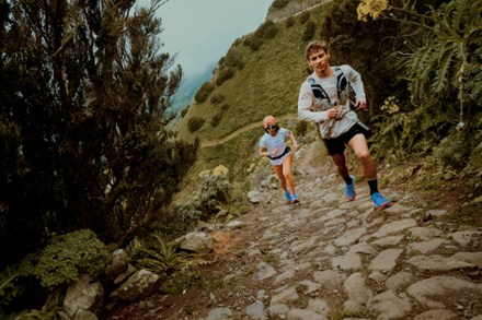 Agility Peak 5 Trail-Running Shoes - Women's