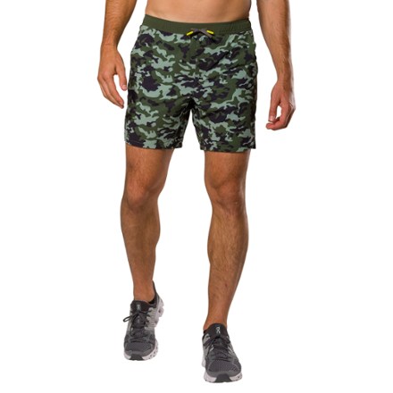 Printed Essential 7" Shorts 2.0 - Men's