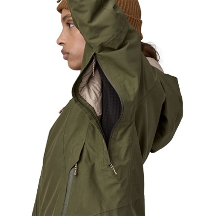 Insulated Storm Shift Jacket - Women's