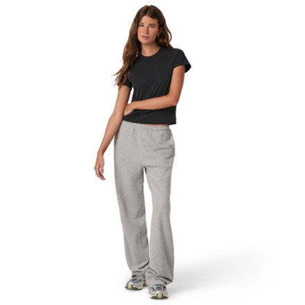 Feather Classic T-Shirt - Women's