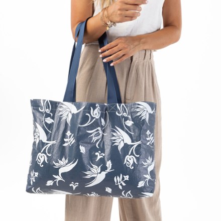 Pekelo Holo Holo Reversible Tote