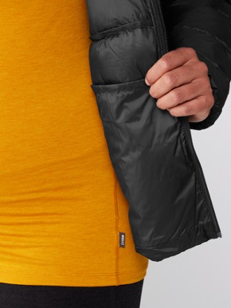 650 Down Jacket - Women's