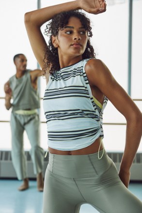 Sport Mode Muscle Tank Top - Women's