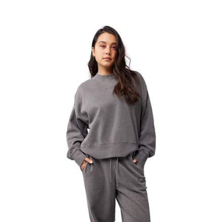 Oversized Fleece Crew Sweatshirt - Women's