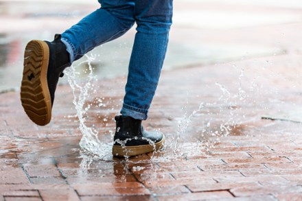 Lucie Chelsea Boots - Women's