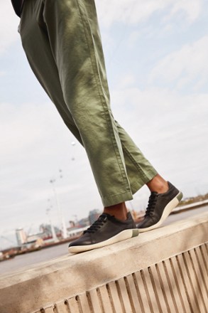 KNX Lace Sneakers - Women's