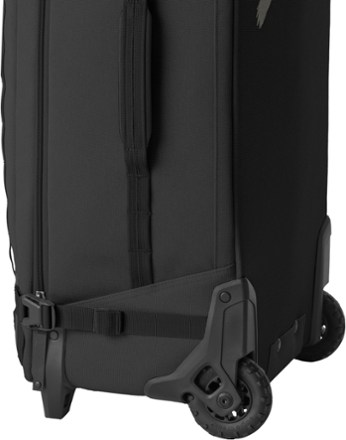 Gear Warrior XE 2-Wheel 27" Luggage