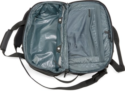 Aion Duffel Bag - 35 L