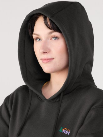 '90s Logo Pullover Hoodie