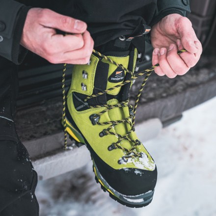 Mountain Lite GTX RR S3 Work Boots - Men's