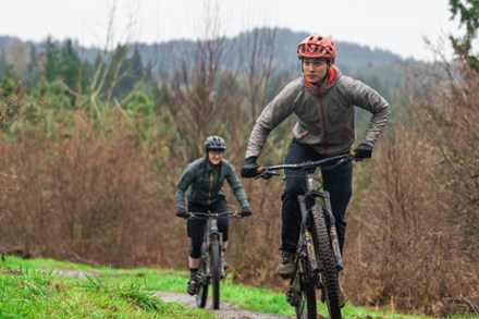 Engage Mips Bike Helmet
