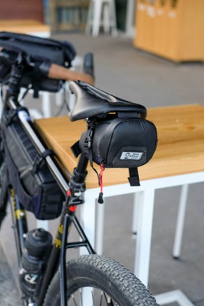 Commute Seat Pack - Small - Black Recycled