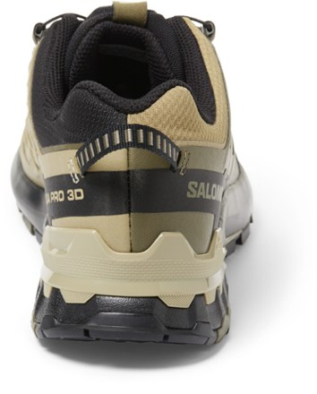 XA Pro 3D V9 GORE-TEX Hiking Shoes - Men's