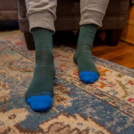 Solid Crew Lightweight Lifestyle Socks - Men's
