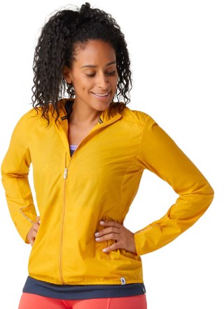 Active Ultralite Hoodie Jacket - Women's