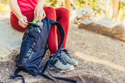 Pace 6 H2O Hydration Pack - Women's
