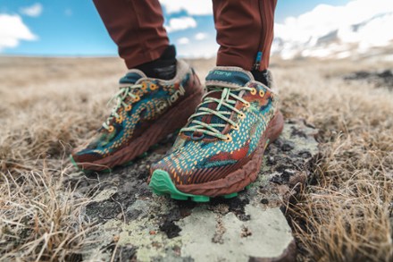 x Janji Agility Peak 5 Trail-Running Shoes - Men's