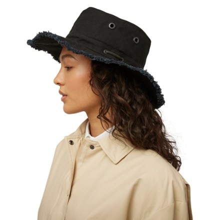 T3 Fringe Wanderer Hat