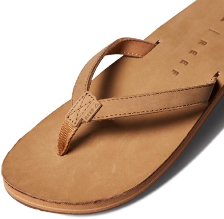 Solana Leather Flip-Flops - Women's