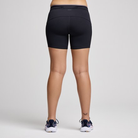 Kinvara 5" Hot Shorts - Women's