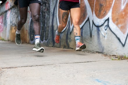 Pacer Micro Crew Ultralightweight Cushion Socks - Women's