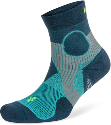 Support Quarter Socks