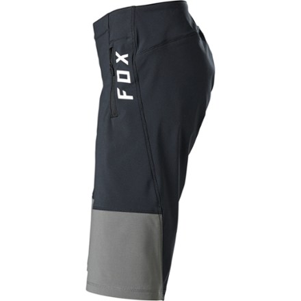 Defend Bike Shorts - Women's