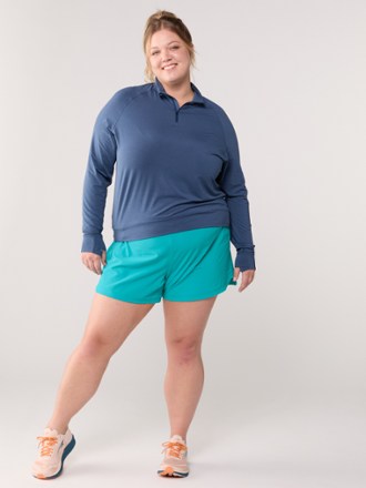Active Pursuits 4.5" Shorts - Women's