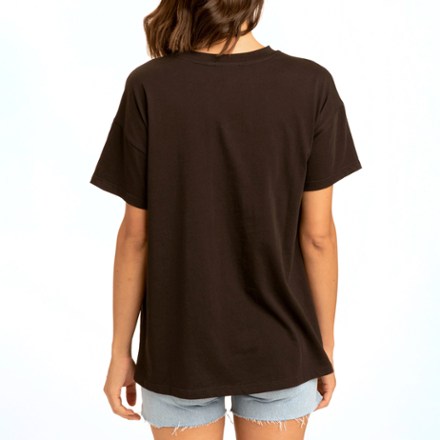 Andie Comfy Boyfriend T-Shirt - Women's