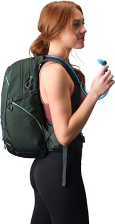 Swift 22 H2O Hydration Pack - Women's