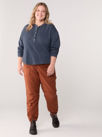 Trailsmith Henley Shirt - Women's