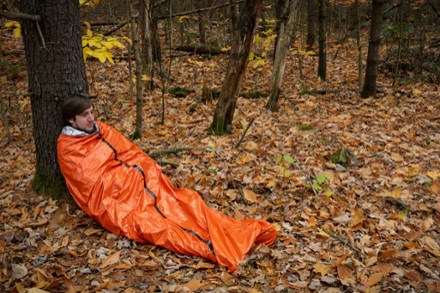 Emergency Bivvy with Rescue Whistle and Tinder Cord