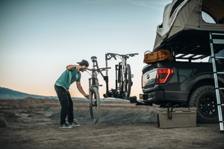 Verse 2-Bike Hitch Rack