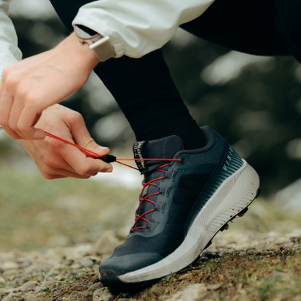 Vision Trail-Running Shoes