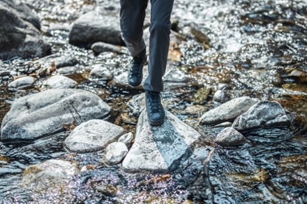 Renegade Evo GTX Mid Hiking Boots - Men's