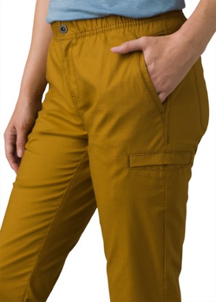 Double Peak Joggers - Women's