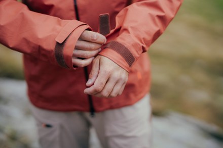 Alto Light HS Hooded Jacket