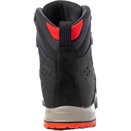 Fugitive GTX Hiking Boots - Men's
