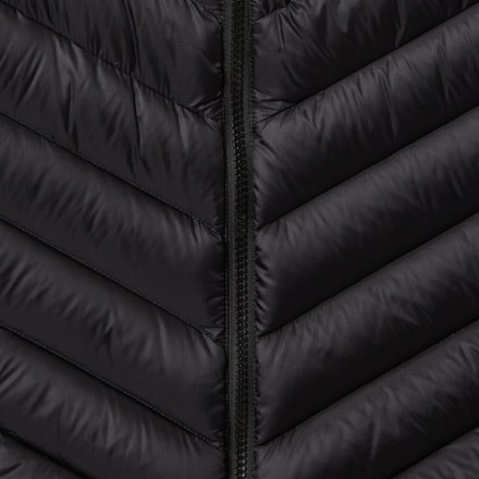 Broad Peak Hooded Down Jacket