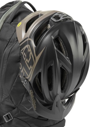 Raven 10 Hydration Pack - Women's