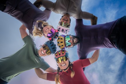 Network MIPS Bike Helmet